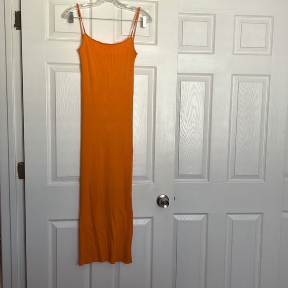 zara orange ribbed dress Zara orange ribbed dress